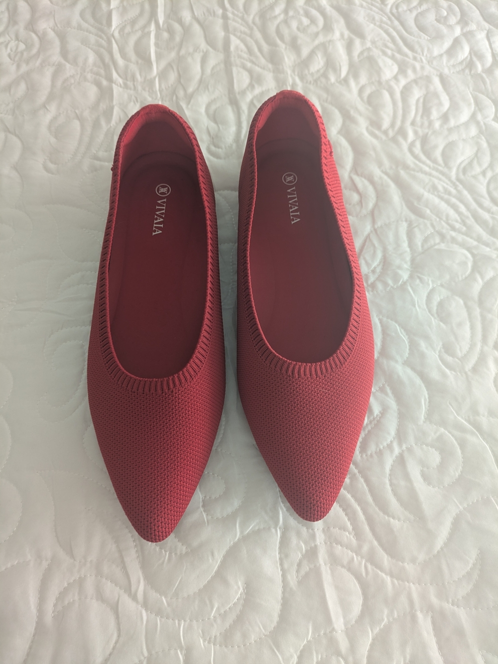 Vivaia Ruby Red Knit Aria 5 Pointed-Toe Flats UK 40 US 9.5